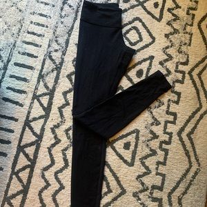 Lululemon black tights
